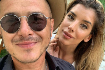Helena je zvezda Instagrama! Starija ćerka Jovane Pajić i Saleta Tropika izrasla je u pravu lepoticu, pogledajte samo te oči (FOTO) Helena je zvezda Instagrama! Starija ćerka Jovane Pajić i Saleta Tropika izrasla je u pravu lepoticu, pogledajte samo te oči (FOTO)