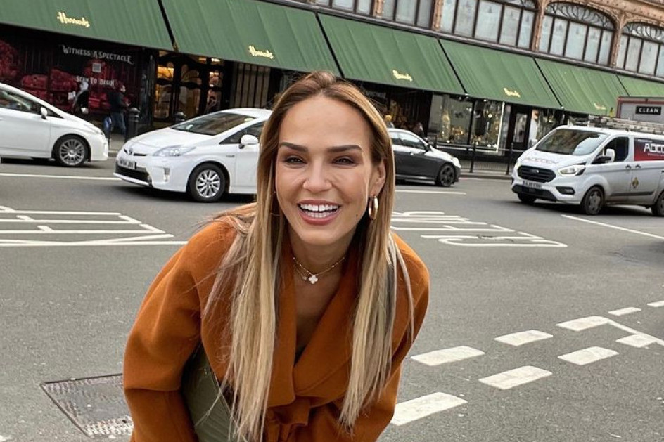 Tako se to radi: Marijana Mateus ponela asesoar vredan vrtoglavih 15.000 EVRA na nesvakidašnji način (FOTO) Tako se to radi: Marijana Mateus ponela asesoar vredan vrtoglavih 15.000 EVRA na nesvakidašnji način (FOTO)