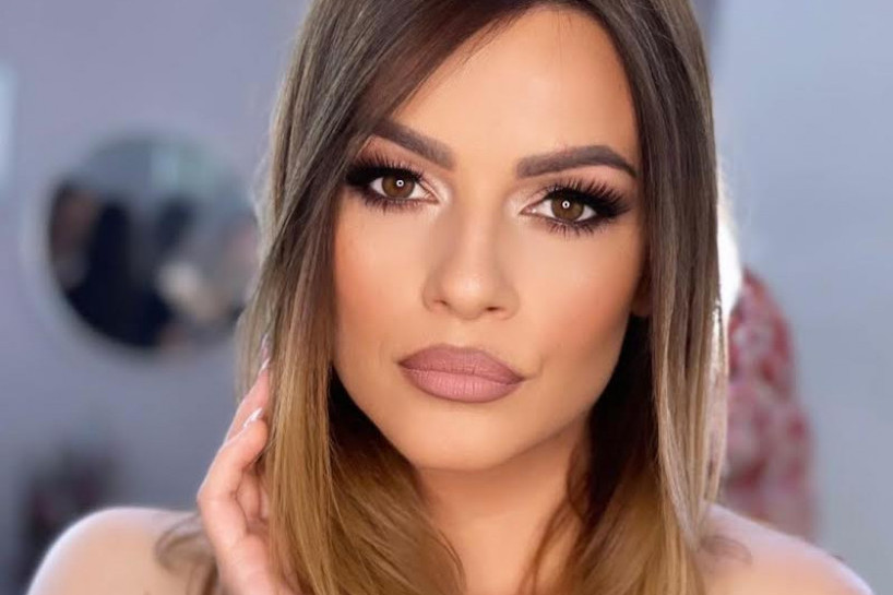 Ovako izgleda suprug Jelene Kostov koji je prava misterija za javnost, a evo zašto ga skriva od medija (FOTO) Ovako izgleda suprug Jelene Kostov koji je prava misterija za javnost, a evo zašto ga skriva od medija (FOTO)