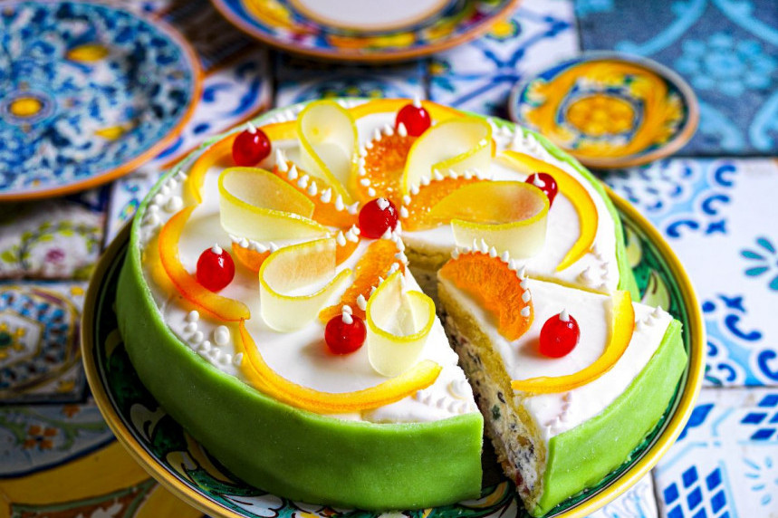 Oduševiće vas: Kasata torta je nacionalni simbol Sicilije! (VIDEO RECEPT) Oduševiće vas: Kasata torta je nacionalni simbol Sicilije! (VIDEO RECEPT)
