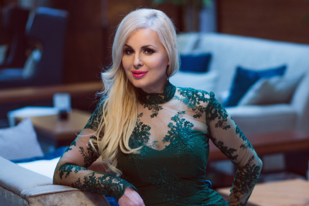 Izgled Lee Kiš pre operacija bio je potpuno drugačiji: Ovako je izgledala pre nego što je postala poznata, pogled na usne sve govori (FOTO)