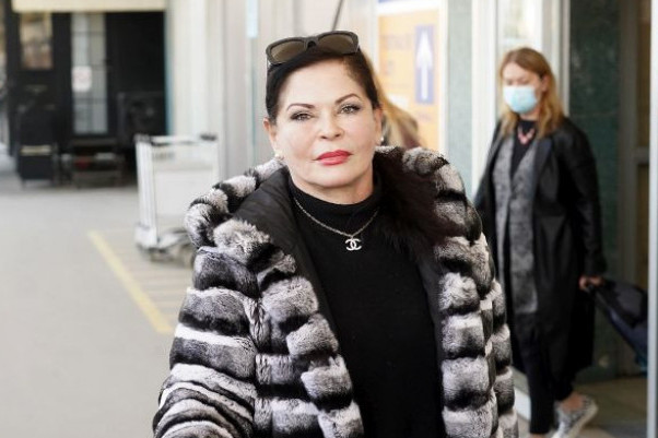 Mirjana Antonović stigla u Beograd! Zbog Miroslava Ilića u očajnom stanju, pogledajte prve fotografije Mirjana Antonović stigla u Beograd! Zbog Miroslava Ilića u očajnom stanju, pogledajte prve fotografije
