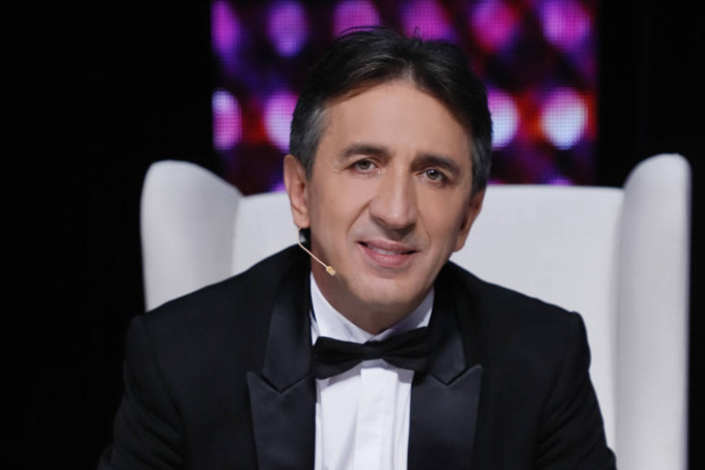 Kasno se javio lekaru: LOŠE VESTI o zdravlju Žike Jakšića, ovo su detalji iz bolnice (FOTO) Kasno se javio lekaru: LOŠE VESTI o zdravlju Žike Jakšića, ovo su detalji iz bolnice (FOTO)