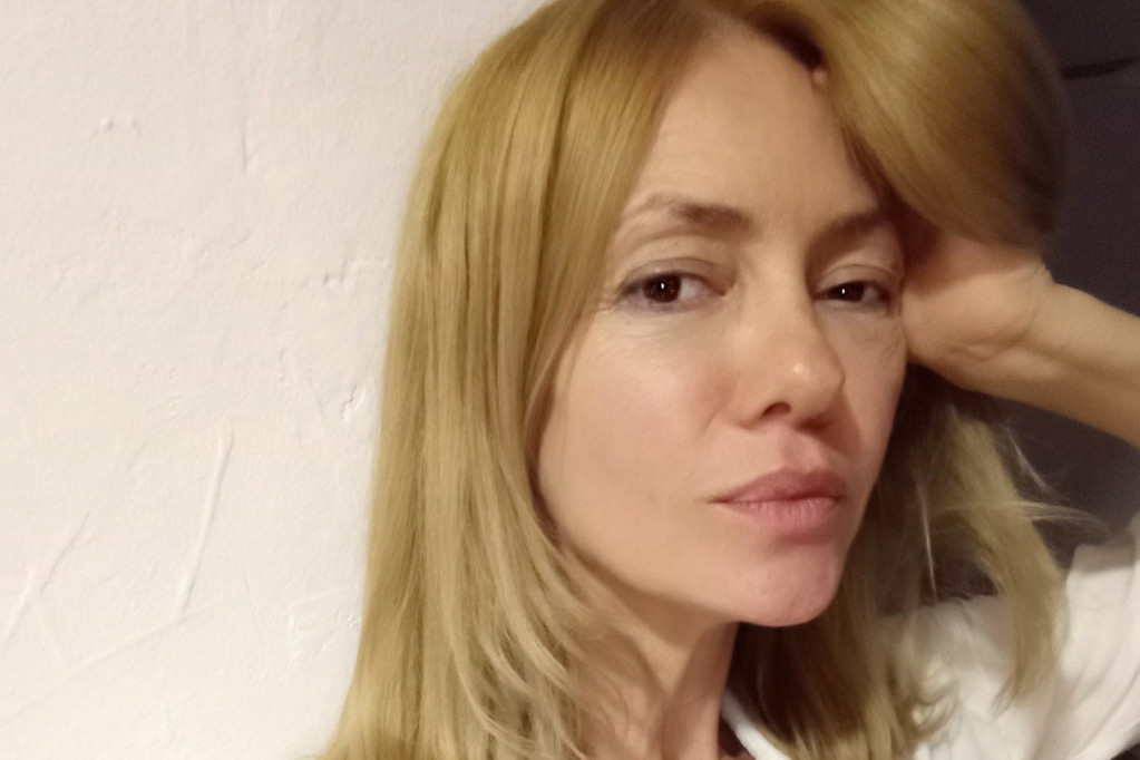 Ko se ovome nadao? Danijela Vranješ na pragu šeste decenije pokazala trudnički stomak (FOTO) Ko se ovome nadao? Danijela Vranješ na pragu šeste decenije pokazala trudnički stomak (FOTO)