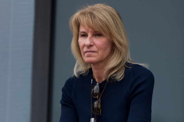BOLEST Dijane Đoković postala vidljiva, VIŠE NIJE TAJNA: Novak saznao poslednji u porodici (FOTO) BOLEST Dijane Đoković postala vidljiva, VIŠE NIJE TAJNA: Novak saznao poslednji u porodici (FOTO)