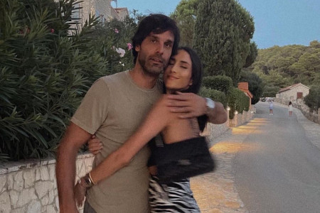 Miloš Teodosić i Jelisaveta Orašanin sa sinom i ćerkom otputovali na Maldive: Pogledajte prve zajedničke fotografije divne porodice Miloš Teodosić i Jelisaveta Orašanin sa sinom i ćerkom otputovali na Maldive: Pogledajte prve zajedničke fotografije divne porodice