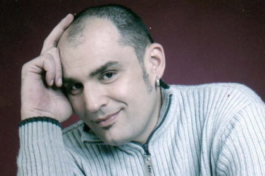 Danas nas je napustio Igor Starović, najviše će ga pamtiti ONA: Detalji LJUBAVI pevača Divljeg kestena i POPULARNE SRPSKE VODITELJKE (FOTO) Danas nas je napustio Igor Starović, najviše će ga pamtiti ONA: Detalji LJUBAVI pevača Divljeg kestena i POPULARNE SRPSKE VODITELJKE (FOTO)