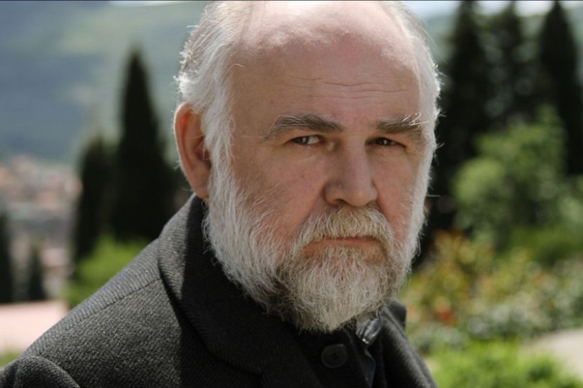 Slomila mu je srce i naterala ga da je PRECRTA: Ovo je Mina, ćerka Aleksandra Berčeka, i evo šta je učinila ocu (FOTO) Slomila mu je srce i naterala ga da je PRECRTA: Ovo je Mina, ćerka Aleksandra Berčeka, i evo šta je učinila ocu (FOTO)