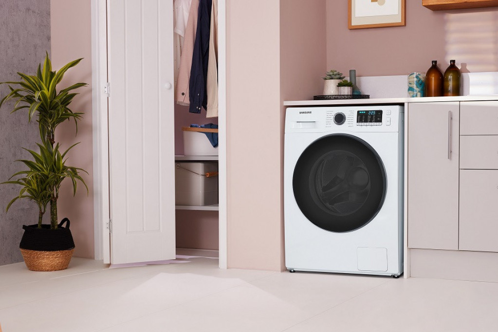 Saveti za prolećno odlaganje garderobe Saveti za prolećno odlaganje garderobe