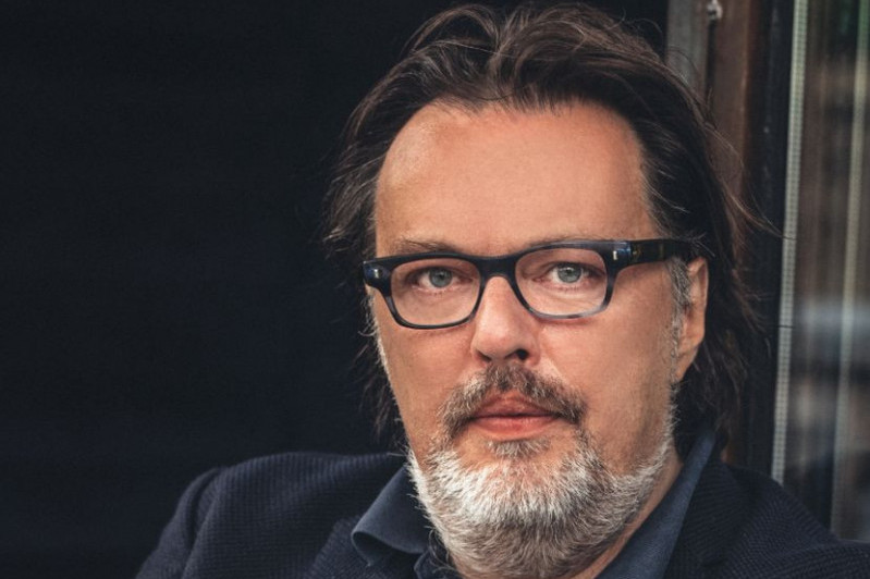 Niko nije ni znao da je oženjen: Supruga i ćerka Igora Todorovića prvi put u javnosti, pogledajte kako izgledaju (FOTO) Niko nije ni znao da je oženjen: Supruga i ćerka Igora Todorovića prvi put u javnosti, pogledajte kako izgledaju (FOTO)