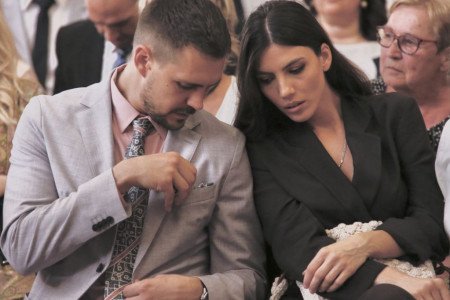 Savršen modni sklad: Miloš Biković u provodu sa devojkom, izgledaju kao da su godinama u braku (FOTO)