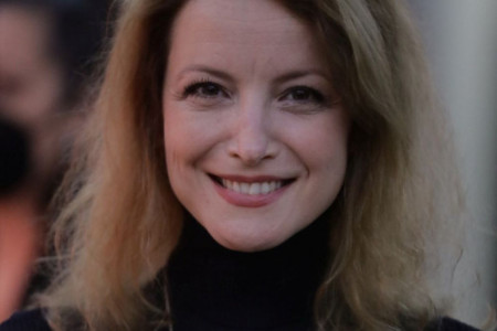 Ko je ova žena? Glumica Jelena Stupljanin više ne izgleda isto, drastična promena sve iznenadila (FOTO) Ko je ova žena? Glumica Jelena Stupljanin više ne izgleda isto, drastična promena sve iznenadila (FOTO)