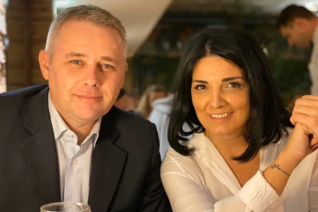 Prva fotografija! Milena Ivanović i Igor Jurić prvi put zajedno uhvaćeni u javnosti Prva fotografija! Milena Ivanović i Igor Jurić prvi put zajedno uhvaćeni u javnosti