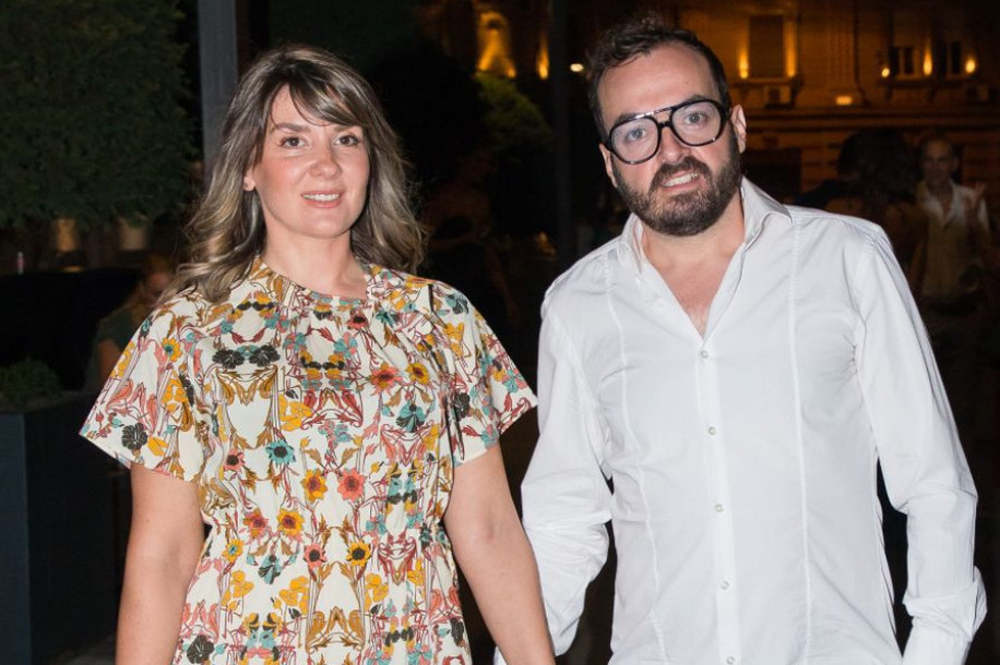 Sinovi Nenada Okanovića prvi put u javnosti: Frizure su im hit, ali jedan pogled je dovoljan da shvatite na koga liče (FOTO) Sinovi Nenada Okanovića prvi put u javnosti: Frizure su im hit, ali jedan pogled je dovoljan da shvatite na koga liče (FOTO)