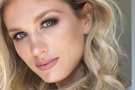 Bunda Nevene Božović idealna za svečane prilike: Evo zašto je sve dame koje drže do sebe žele (FOTO) Bunda Nevene Božović idealna za svečane prilike: Evo zašto je sve dame koje drže do sebe žele (FOTO)