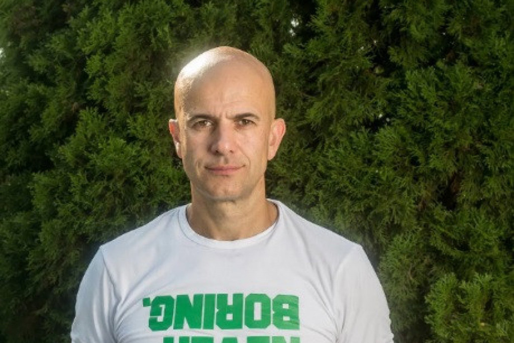 Doktor Filgud propagira zdrav život i dijete, a evo kako izgleda njegova supruga Tamara (FOTO) Doktor Filgud propagira zdrav život i dijete, a evo kako izgleda njegova supruga Tamara (FOTO)