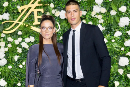 Do RASTANKA je moralo doći! Vujadin Savić se oglasio na Instagramu i slomio srce svima: Ovo je njegovo saopštenje (FOTO) Do RASTANKA je moralo doći! Vujadin Savić se oglasio na Instagramu i slomio srce svima: Ovo je njegovo saopštenje (FOTO)