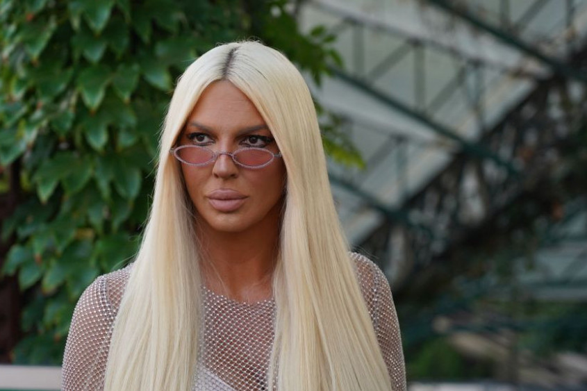 Ljubav se jednostavno DESILA: RAZVOD od Duška bio je sudbina, ali Karleuša ne tuguje! Stiže još jedna BEBA (FOTO) Ljubav se jednostavno DESILA: RAZVOD od Duška bio je sudbina, ali Karleuša ne tuguje! Stiže još jedna BEBA (FOTO)