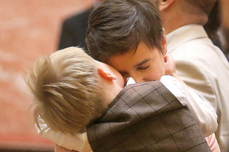 Prizor iz doma premijerke Brnabić raznežiće i najtvrđa srca: Kako maleni Igor reaguje kad vidi mamu na televiziji (VIDEO) Prizor iz doma premijerke Brnabić raznežiće i najtvrđa srca: Kako maleni Igor reaguje kad vidi mamu na televiziji (VIDEO)