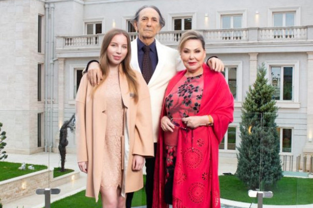 Ema, sve ti se vidi: Ćerka Filipa i Madlene Cepter objavila sliku iz kupatila, mama i tata će POLUDETI zbog ovoga (FOTO) Ema, sve ti se vidi: Ćerka Filipa i Madlene Cepter objavila sliku iz kupatila, mama i tata će POLUDETI zbog ovoga (FOTO)