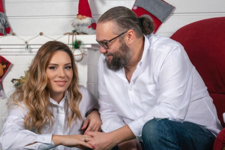 Verovali ili ne, ovde sa decom žive Marko i Milica Kon: Od pogleda na dnevni boravak ćete ostati u šoku (FOTO)