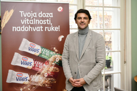 VITALIS ŽITARIČNI BAROVI - NOVO POGLAVLJE U DR. OETKER PORTFOLIJU