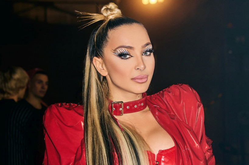 Prva Nova godina posle pauze: Maya Berović spremna za veliku noć Prva Nova godina posle pauze: Maya Berović spremna za veliku noć