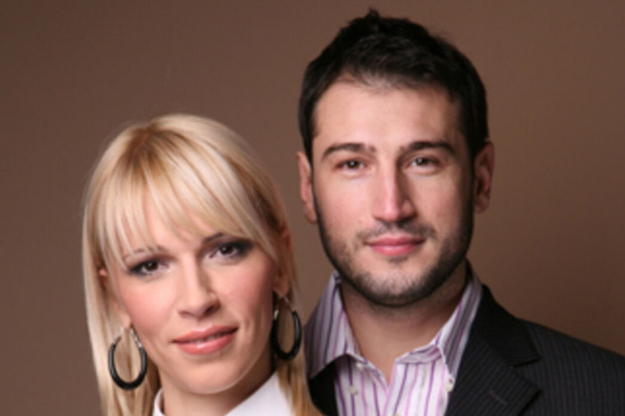 Irina Vukotić ponovo sa bivšim mužem! Ćerka Iskra čvrsto je odlučila da roditelje ponovo spoji i u tome je uspela(FOTO)