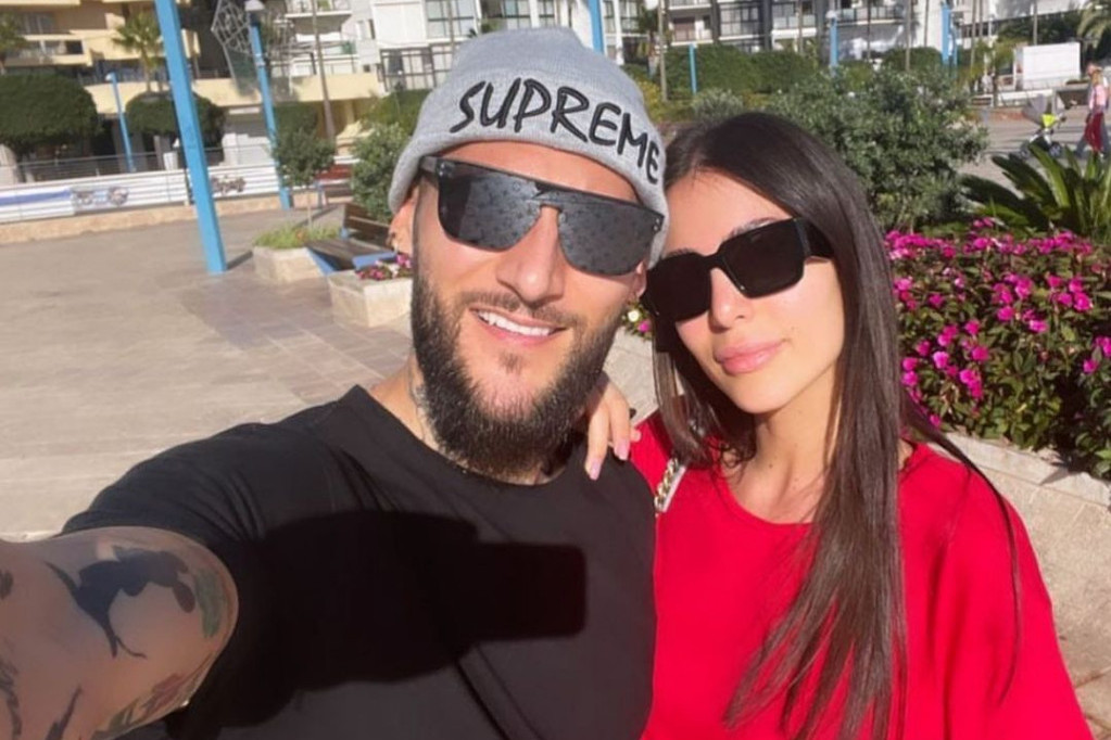 Došao je i taj dan IZNENADA: Anastasija Ražnatović BLISTA U VENČANICI, pogledajte prvu fotografiju Došao je i taj dan IZNENADA: Anastasija Ražnatović BLISTA U VENČANICI, pogledajte prvu fotografiju