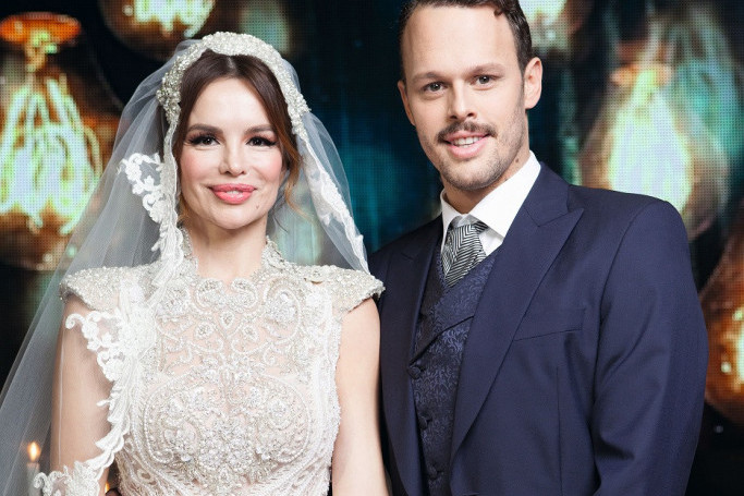 OTKRIVAMO! Zar posle Severine S NJOM?! Nova devojka Igora Kojića je OVA NAŠA GLUMICA koju ste viđali potpuno golu u filmovima (FOTO) OTKRIVAMO! Zar posle Severine S NJOM?! Nova devojka Igora Kojića je OVA NAŠA GLUMICA koju ste viđali potpuno golu u filmovima (FOTO)