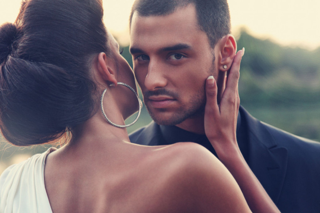 Bio lep kao Apolon, a onda mu se ceo život survao kao kula od karata: Kako danas izgleda Nemanja Stevanović (FOTO) Bio lep kao Apolon, a onda mu se ceo život survao kao kula od karata: Kako danas izgleda Nemanja Stevanović (FOTO)