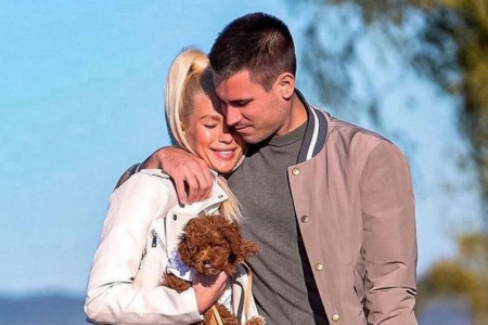 Saška Veselinov objavila prve slike tromesečnog dečaka! Aleksandar je isti stric Novak (foto)