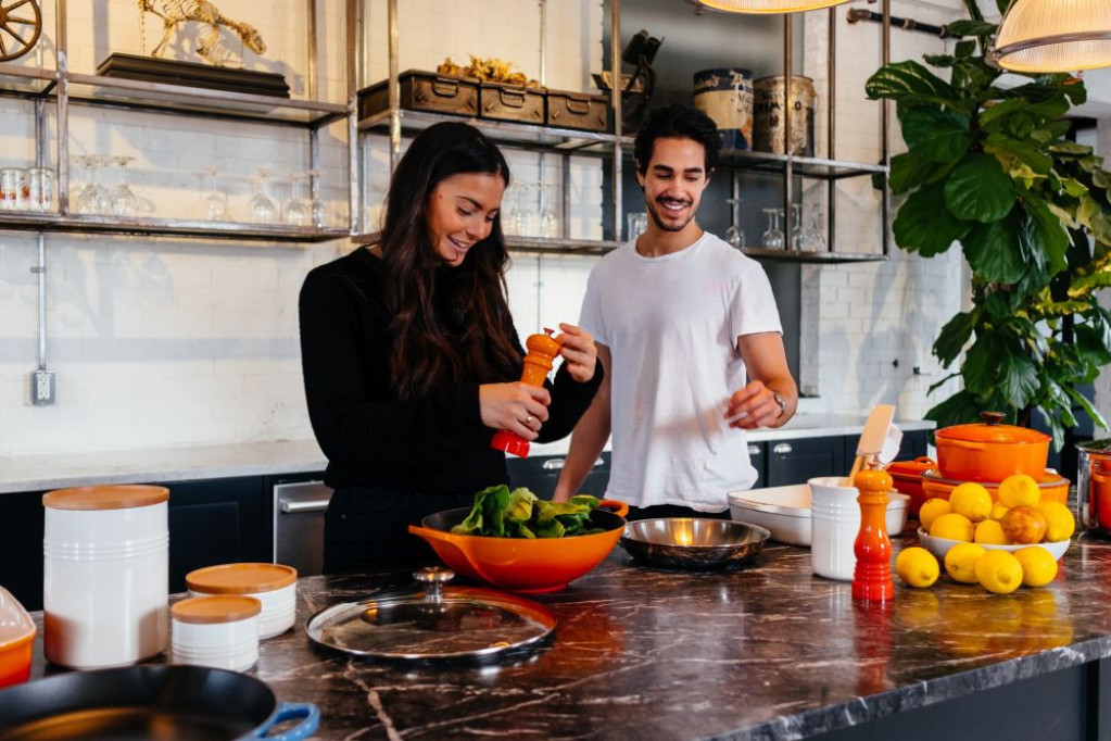Vreme je za detoks! Evo kako nakon uskršnjeg hedonizma brzo da izgubite kilograme Vreme je za detoks! Evo kako nakon uskršnjeg hedonizma brzo da izgubite kilograme