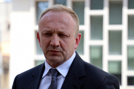 Bivša supruga Dragana Đilasa je prelepa žena, ali njihov razvod je bio UŽASAN i BURAN: Evo kako ona izgleda i koliko mu je uzela (FOTO) Bivša supruga Dragana Đilasa je prelepa žena, ali njihov razvod je bio UŽASAN i BURAN: Evo kako ona izgleda i koliko mu je uzela (FOTO)