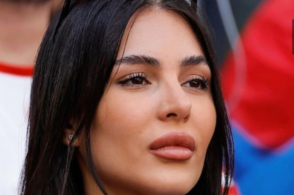 Prva fotografija Anastasije Ražnatović nakon gubitka bebe srce kida! Gudelj je uz nju, snažno je grli (FOTO) Prva fotografija Anastasije Ražnatović nakon gubitka bebe srce kida! Gudelj je uz nju, snažno je grli (FOTO)
