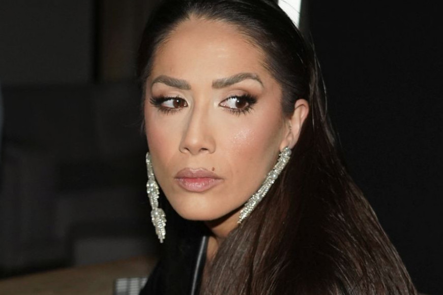 Rodi sebi jedno dete - kada to čujem, ja… Milena Ćeranić otvorila dušu o majčinstvu, sa knedlom u grlu Rodi sebi jedno dete - kada to čujem, ja… Milena Ćeranić otvorila dušu o majčinstvu, sa knedlom u grlu