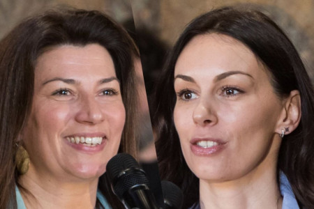 Došle na isti događaj ISTO OBUČENE: Modni okršaj Slobode Mićalović i Milene Vasić, kojoj bolje stoji odelo u boji proleća? (FOTO) Došle na isti događaj ISTO OBUČENE: Modni okršaj Slobode Mićalović i Milene Vasić, kojoj bolje stoji odelo u boji proleća? (FOTO)