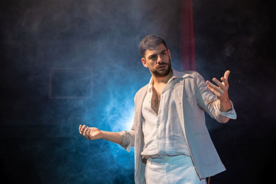 Hit predstava: Ovacije za Brijune, mlada zvezda dobila petominutni aplauz, Milan Marić standardno sjajan (FOTO) Hit predstava: Ovacije za Brijune, mlada zvezda dobila petominutni aplauz, Milan Marić standardno sjajan (FOTO)