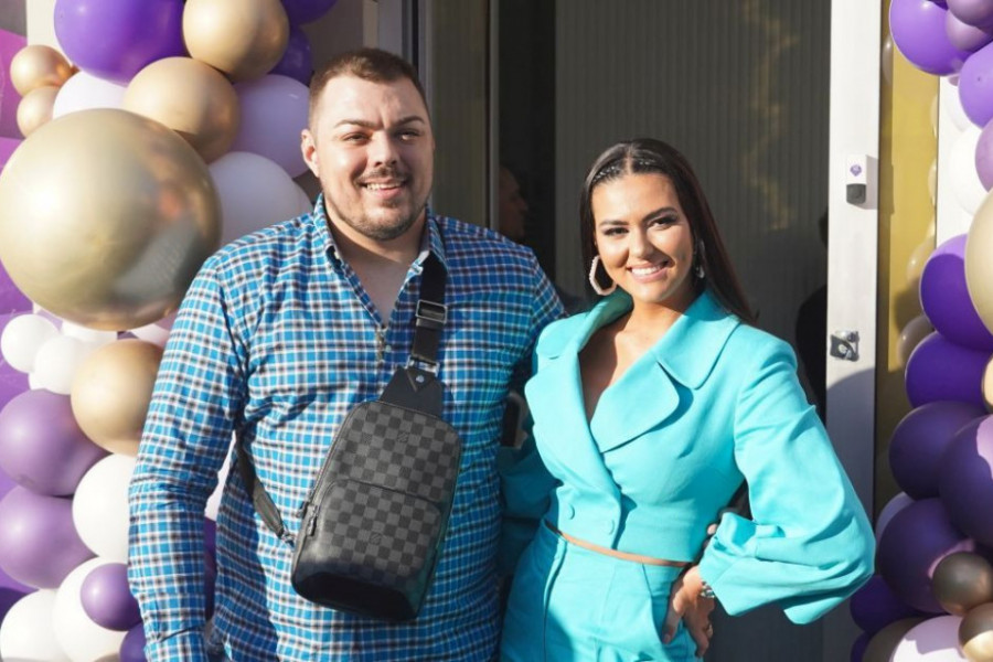 Operisao želudac da bi smršao, a onda je usledio pravi pakao: Šokiraćete se kako sada izgleda Sloba Vasić FOTO Operisao želudac da bi smršao, a onda je usledio pravi pakao: Šokiraćete se kako sada izgleda Sloba Vasić FOTO