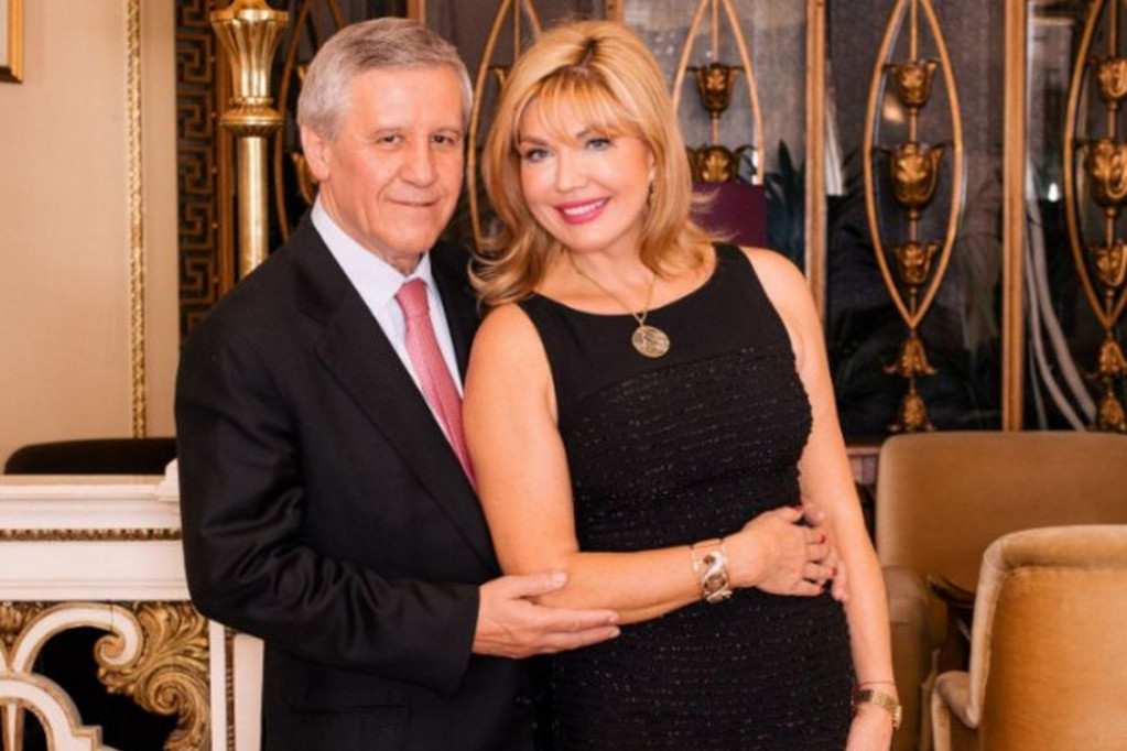 RAZVOD Suzane Mančić kao iz vedra neba šokirao sve: Ja više ne mogu da slušam da mi sve zamera, bolje ovako nego loš brak RAZVOD Suzane Mančić kao iz vedra neba šokirao sve: Ja više ne mogu da slušam da mi sve zamera, bolje ovako nego loš brak