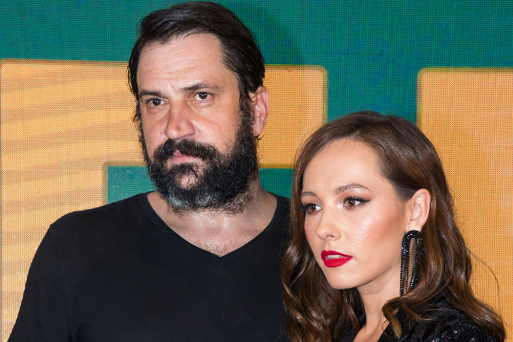 Jovana Stojiljković jasna "Treba malo da odahnemo": Goran Bogdan se nije nadao da će sve otkriti tako javno (FOTO) Jovana Stojiljković jasna "Treba malo da odahnemo": Goran Bogdan se nije nadao da će sve otkriti tako javno (FOTO)