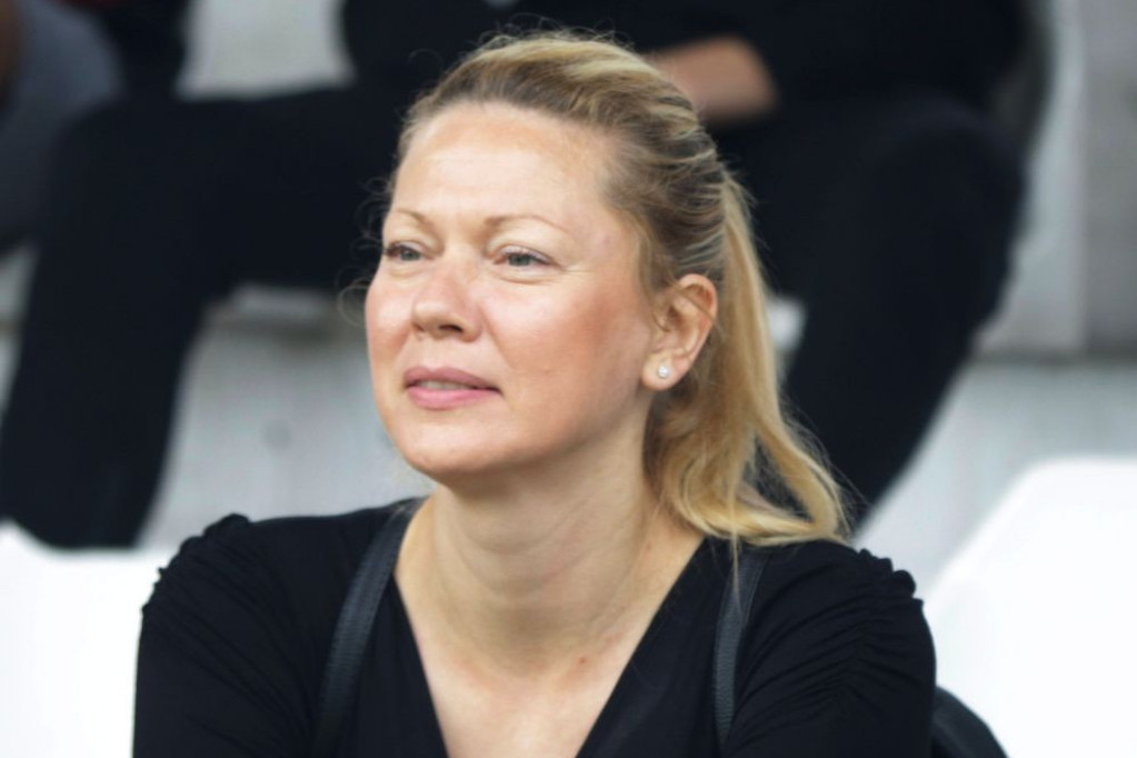 Danica Andonov ponovo sija: Pet godina nakon gubitka supruga, osmeh se vratio (FOTO) Danica Andonov ponovo sija: Pet godina nakon gubitka supruga, osmeh se vratio (FOTO)