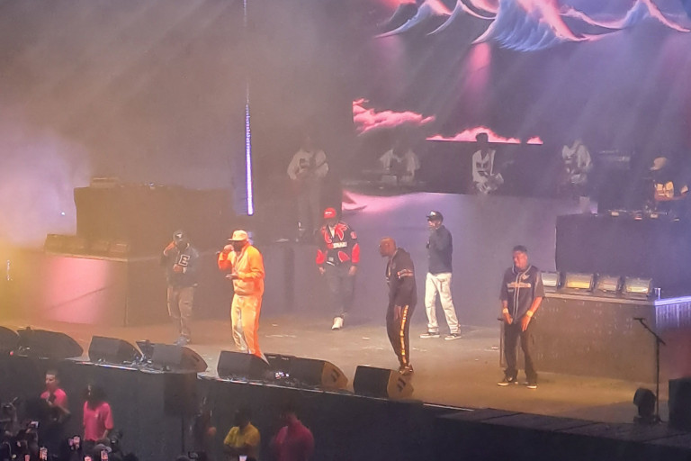 Nakon spektakularnog nastupa u Londonu, članovi Wu-Tang Clan-a poručili: Srbijo, spremi se, vidimo se uskoro! Nakon spektakularnog nastupa u Londonu, članovi Wu-Tang Clan-a poručili: Srbijo, spremi se, vidimo se uskoro!