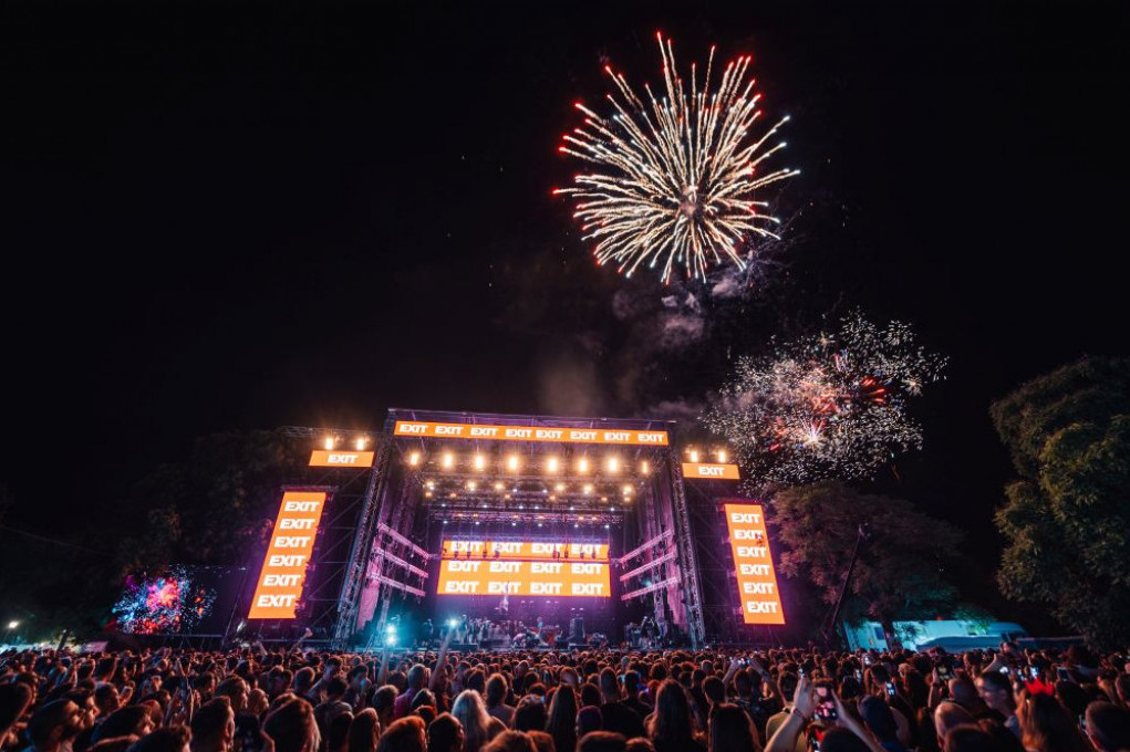 The Prodigy okupili preko 44.000 ljudi na Petrovaradiinu! EXIT poslao moćnu poruku iz svemira – zajedno možemo kreirati bolji svet! The Prodigy okupili preko 44.000 ljudi na Petrovaradiinu! EXIT poslao moćnu poruku iz svemira – zajedno možemo kreirati bolji svet!