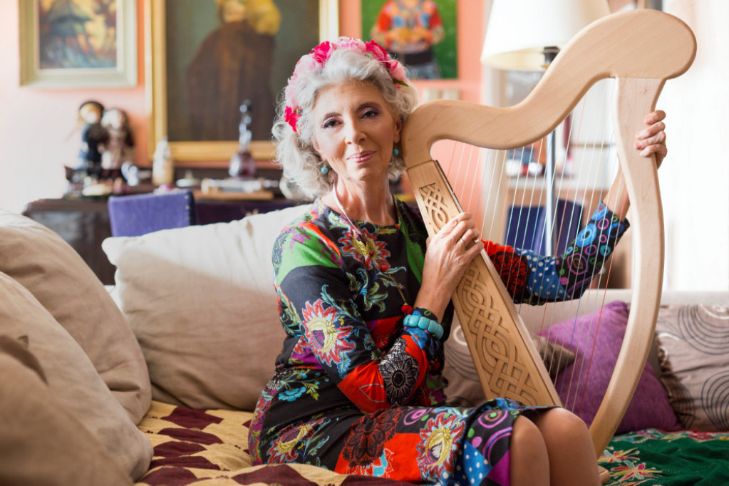 Zbog novog doma Maja Volk ne spava noćima! Nema građevinsku dozvolu za njega, a tako je sladak (FOTO) Zbog novog doma Maja Volk ne spava noćima! Nema građevinsku dozvolu za njega, a tako je sladak (FOTO)