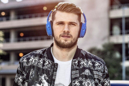 Kakav način da se proslavi godišnjica! Svi detalji romantične veridbe Luke Dončića (FOTO) Kakav način da se proslavi godišnjica! Svi detalji romantične veridbe Luke Dončića (FOTO)