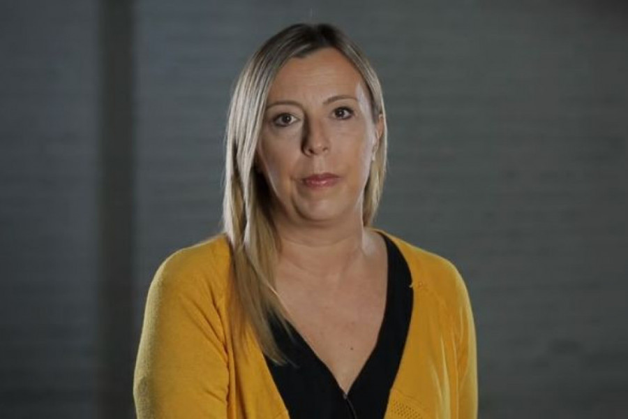 Ćerko, zar i ti? Tamara Aleksić donela odluku koja je njenu majku Tanju Peternek ostavila bez teksta: Povratka više nema (FOTO) Ćerko, zar i ti? Tamara Aleksić donela odluku koja je njenu majku Tanju Peternek ostavila bez teksta: Povratka više nema (FOTO)