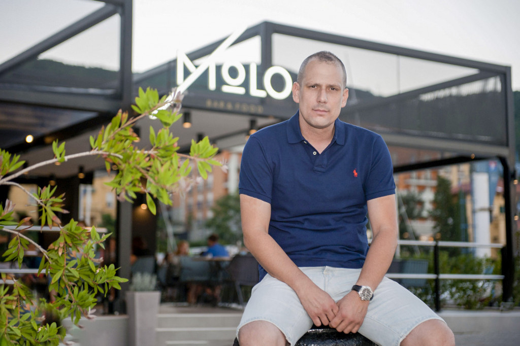 „Molo“ vam za sreću treba: Predstavljamo vam omiljeni restoran srpskih i holivudskih zvezda u Opatiji „Molo“ vam za sreću treba: Predstavljamo vam omiljeni restoran srpskih i holivudskih zvezda u Opatiji