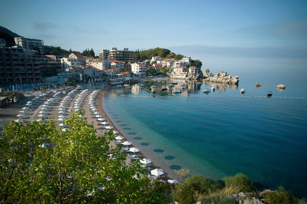 Hotel MAESTRAL– Otkrijte septembarske čarolije