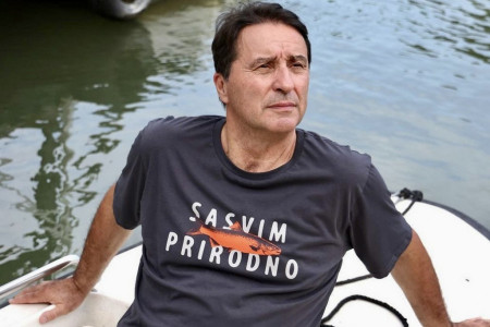 Od ove muškarčine ništa nije ostalo: Jovan Memedović prvi put u javnosti posle otkaza, pogledajte koliko je SMRŠAO I PROPAO (FOTO) Od ove muškarčine ništa nije ostalo: Jovan Memedović prvi put u javnosti posle otkaza, pogledajte koliko je SMRŠAO I PROPAO (FOTO)